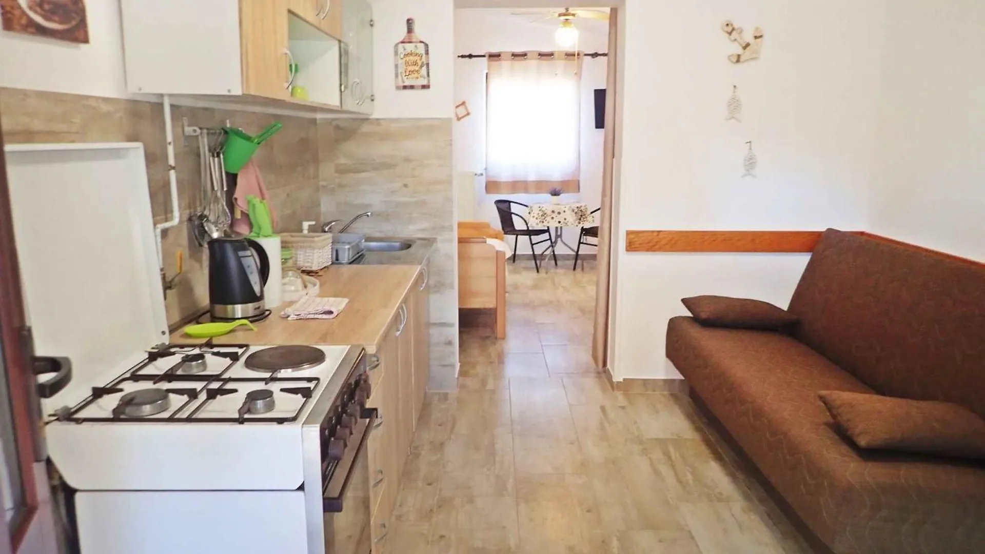 Apartment In Starigrad-Paklenica 44023 クロアチア